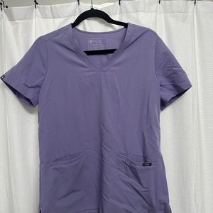 Size S Figs Lilac Scrub Top